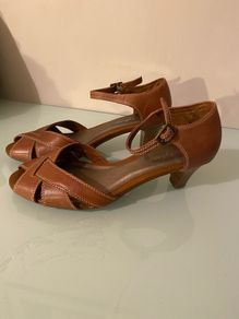 Size 4 Sandals, like New