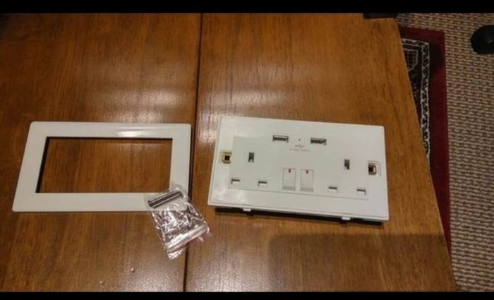Double sockets with USB ports