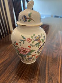 aynsley jar (Pembroke) pineapple lid