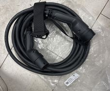 EV charging cable -new