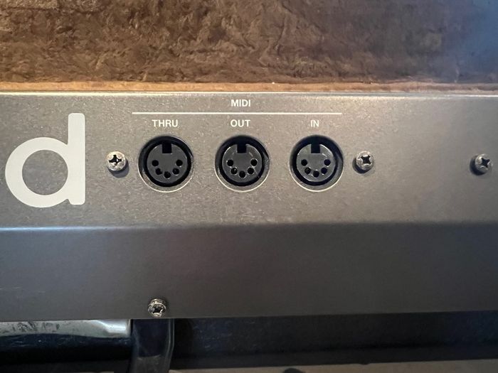 Roland Alpha Juno 2