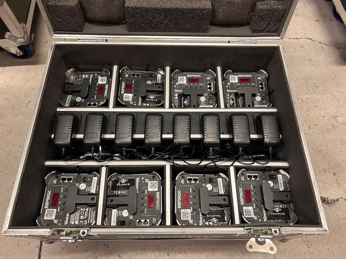 Beamz battery uplights