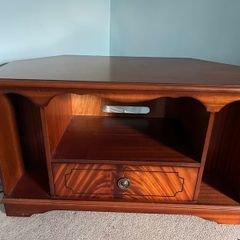 TV Corner unit