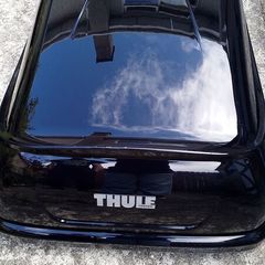 Thule Ocean 200 Roof Box and Bars