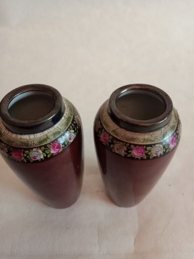 Vintage British Made Ceramic Bud Vases x 2