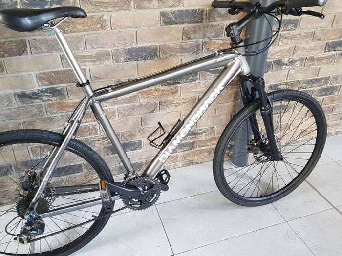 diamondback mens bike( can deliver)