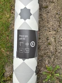 Beautiful Linoleum 2 rolls of 6M2 (12M2 total) new , under half price lino