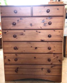 Chest of drawers