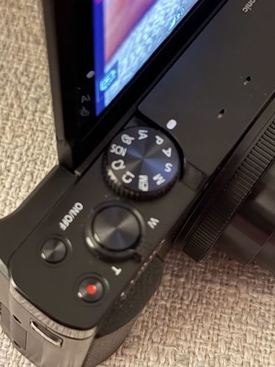 Lumix tz99 camera like new