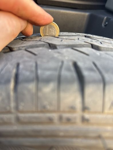 Van tires 225/65 R 16c