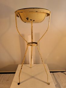 Antique Enamel Wash Basin