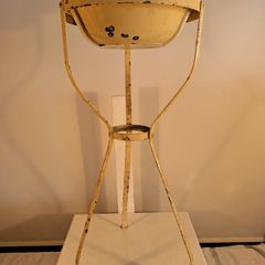 Antique Enamel Wash Basin