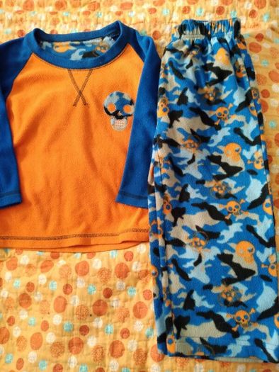 Bundle of boys clothes age 3 to 4 years