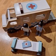 Little Town Wooden Ambulance Set