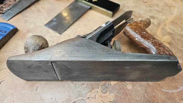 Lot of woodworking tools, incl. planes and chisels