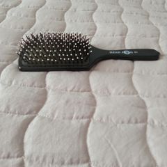 Head Jog 01 Paddle Brush