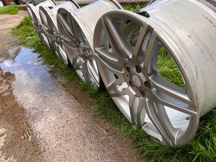 Mercedes Alloys 19" A2124014502 A2124014602