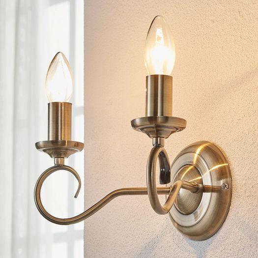 Lindby wall light