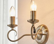 Lindby wall light