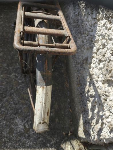 Antique Raleigh gents bike