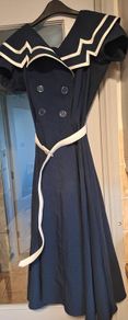 50s style dress. Size L on label