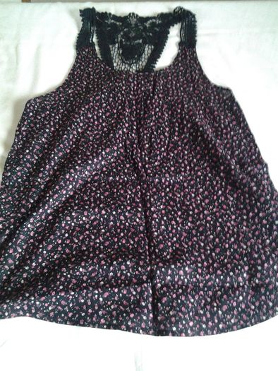 H&M Cotton and Lace Sleeveless Top for Sale