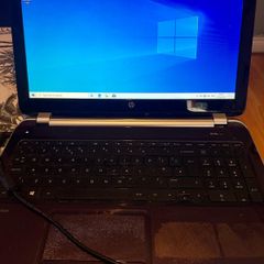 HP Laptop 8GB RAM 900GB Memory Windows 10