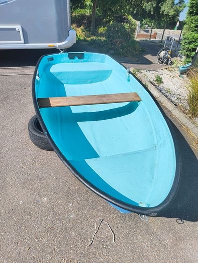 9ft Fibreglass Boat