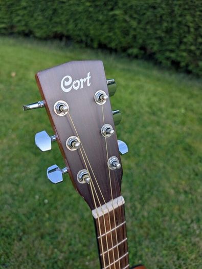 Cort AD-830 Acoustic Guitar