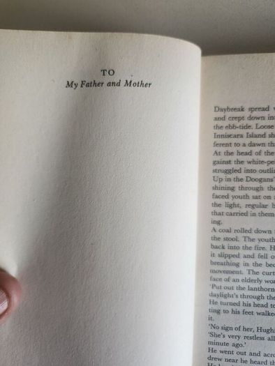 Islanders  By Peadar O' Donnell. Published By Mercier Press. First Edition 1963 Paperback In Good Condition.