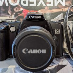 Canon EOS3000 Film Camera and Zoom Lens 28-80mm