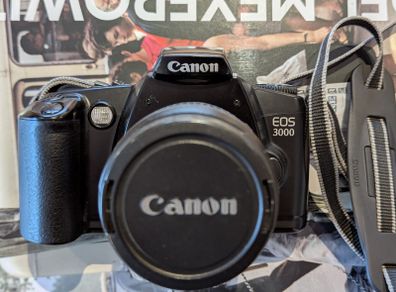 Canon EOS3000 Film Camera and Zoom Lens 28-80mm