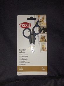 Claw nail clippers