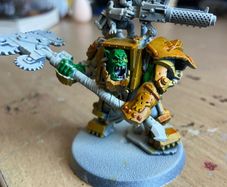 Warhammer 40k Ork Warboss in mega armour