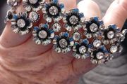 Cute bracelet very dressy