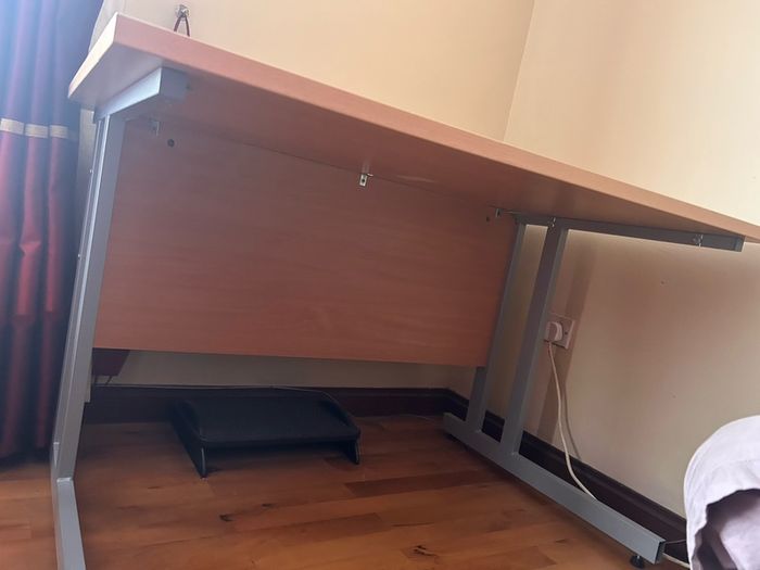 Zen Beech Office Desk - 120cm x 80cm - Excellent Condition