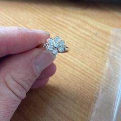18 ct Gold Diamond Cluster Ring
