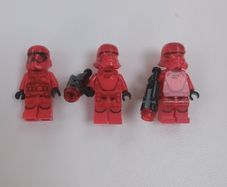 100% lego Sith jet troopers x 2 Sith Troopers x 1