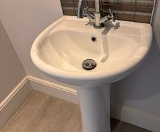 Bathroom sink, tap & pedestal