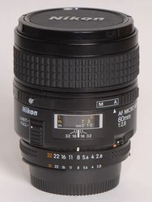 Nikon 60mm f/2.8 Micro Nikkor AF-D