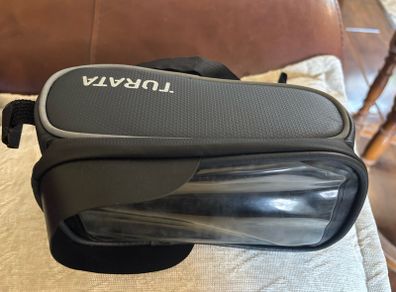 Turata mobile phone holder and small carrying pouch