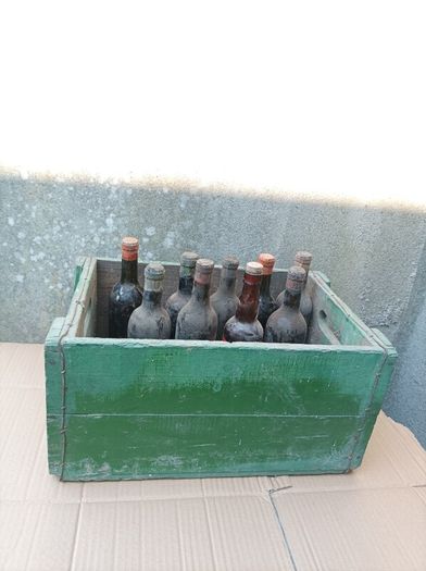 Vintage wood box, Portugal with 8 bottles with content, for display only