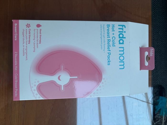 Frida mom hot and cold breast relief pack