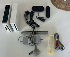 Nintendo Wii & Extras