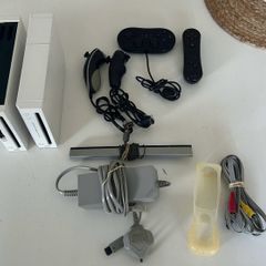 Nintendo Wii & Extras