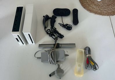 Nintendo Wii & Extras