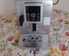 Coffee Machine Delonghi Bean to Cup