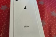 Empty box for iPhone 8