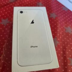 Empty box for iPhone 8