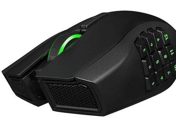 Razer Naga Epic Chroma Wireless Gaming Mouse With Cradle For PC Computer 19 Buttons - 8,200
